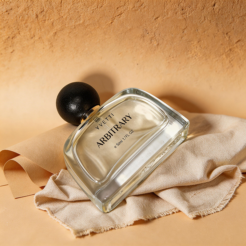 Oud Wood: Notas Orientais Amad - Perfume Aqua Fragrance avaliação e preço